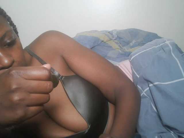 DiasyafterDark