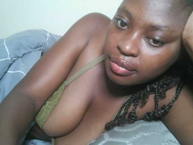 DiasyafterDark live webcam show