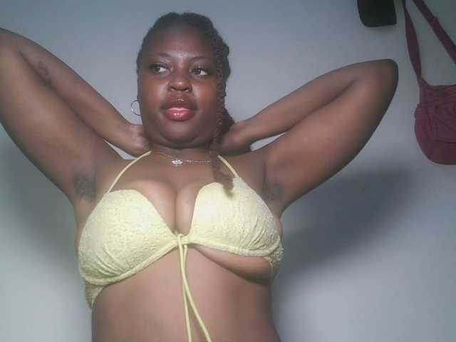 DiasyafterDark