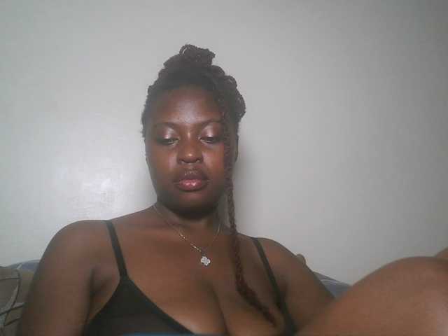DiasyafterDark