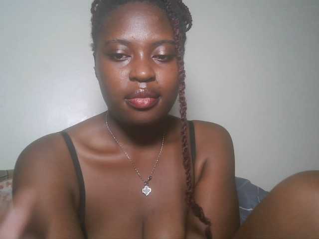 DiasyafterDark