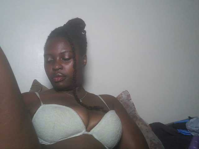 DiasyafterDark