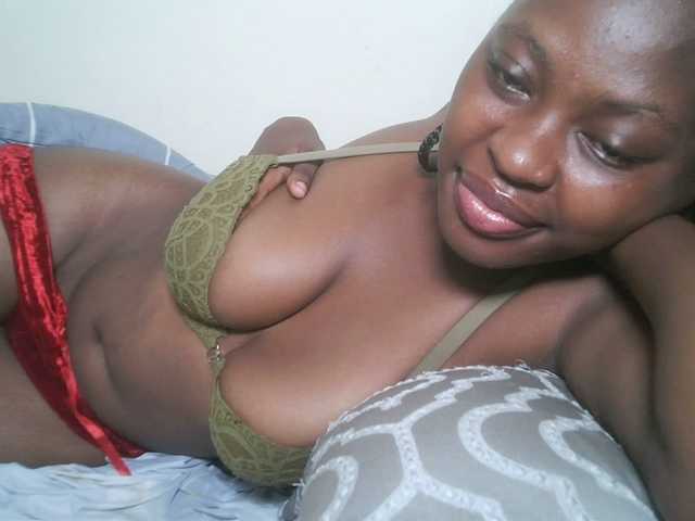 DiasyafterDark live webcam show