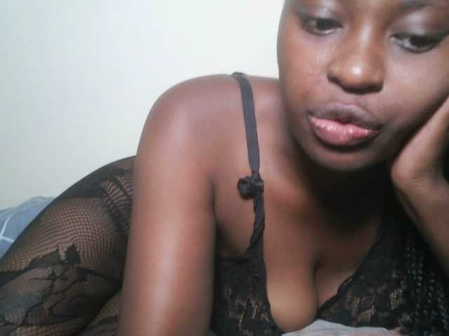 DiasyafterDark live webcam show