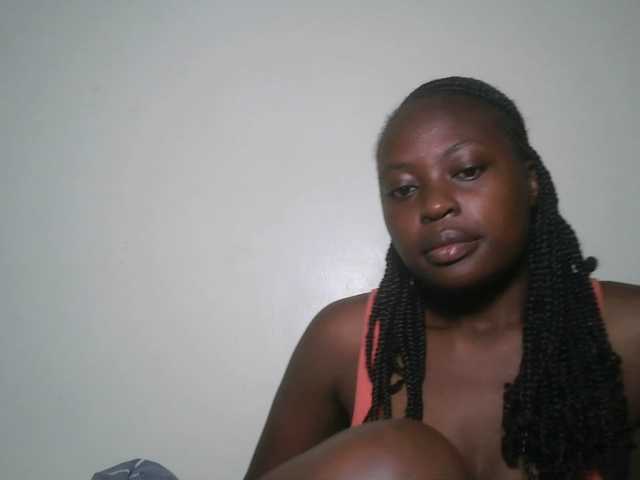 DiasyafterDark live cam on BongaCams
