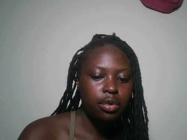 DiasyafterDark live cam on BongaCams