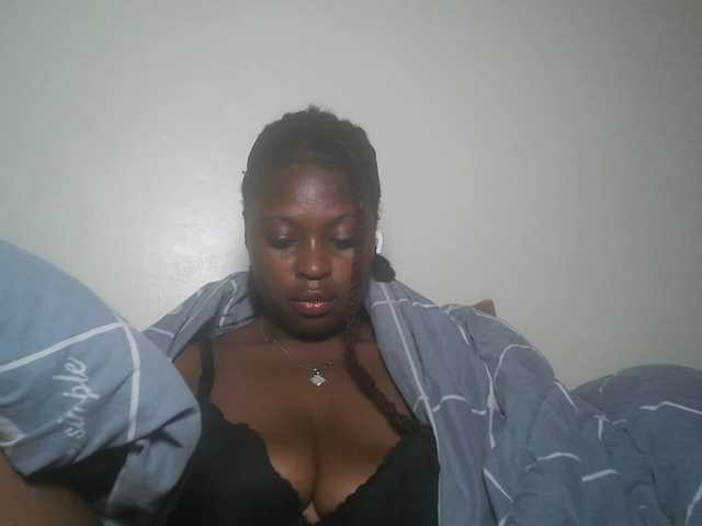 DiasyafterDark