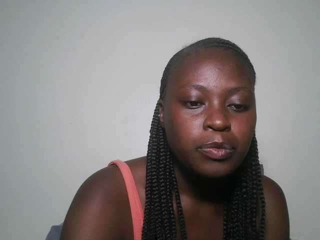 DiasyafterDark live cam on BongaCams