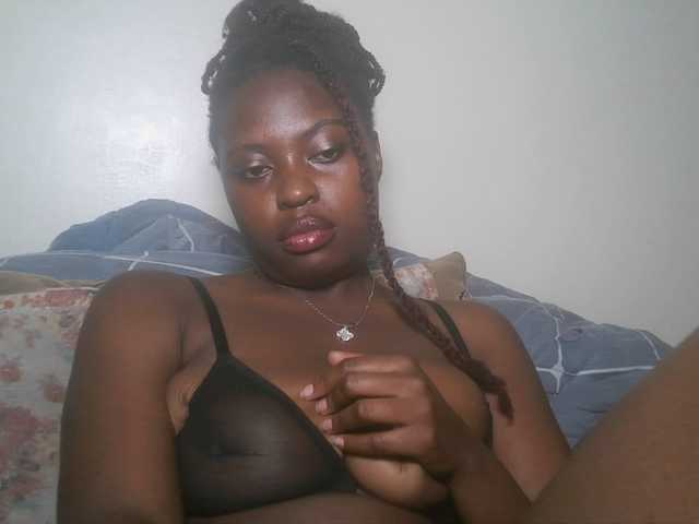 DiasyafterDark