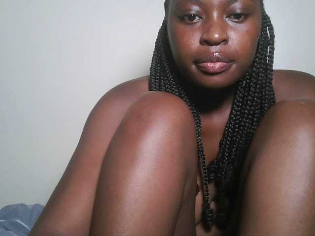 DiasyafterDark live webcam show