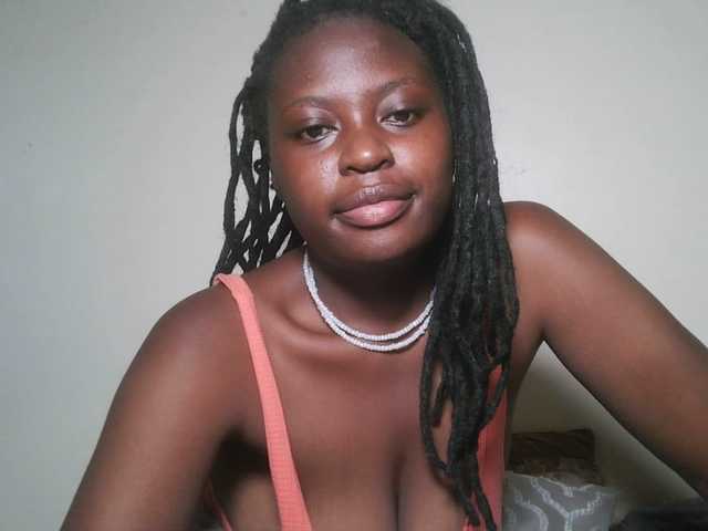 DiasyafterDark