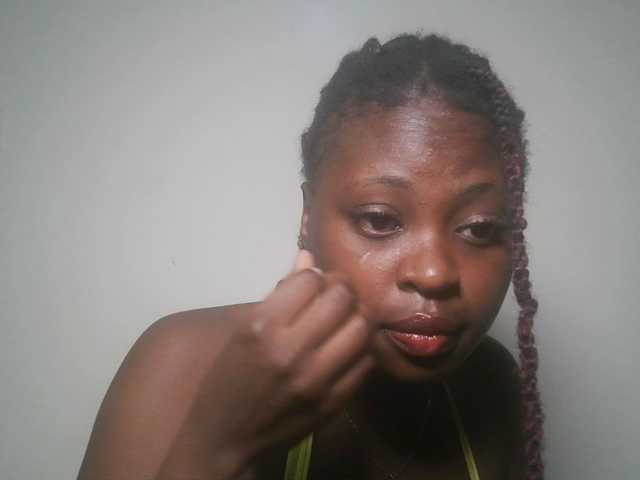 DiasyafterDark live cam on BongaCams