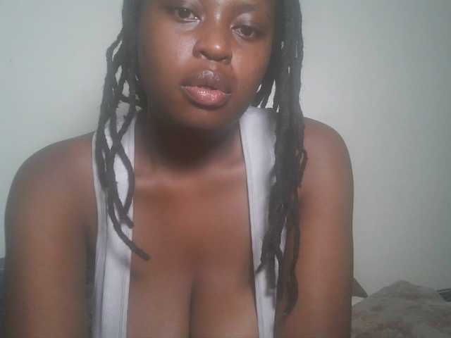 DiasyafterDark
