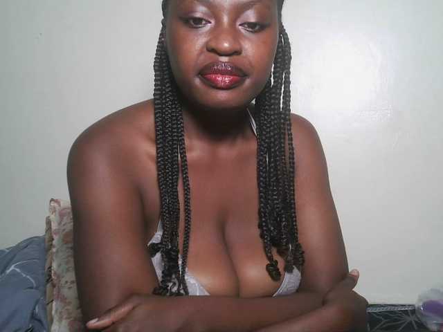 DiasyafterDark live webcam show