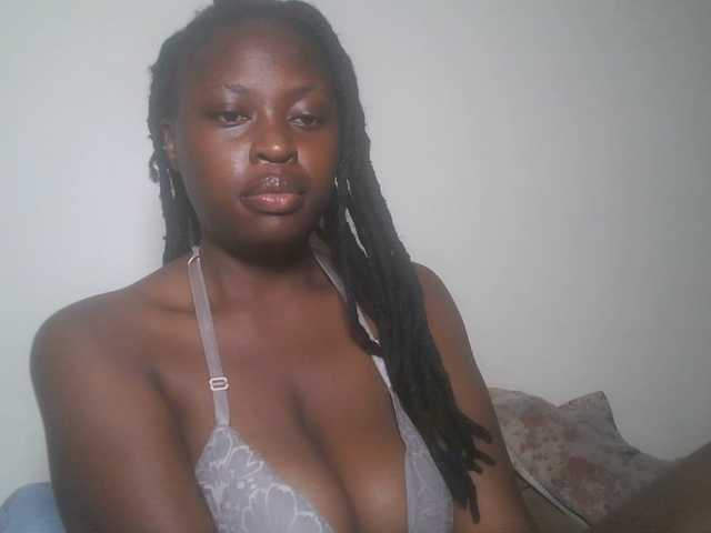 DiasyafterDark