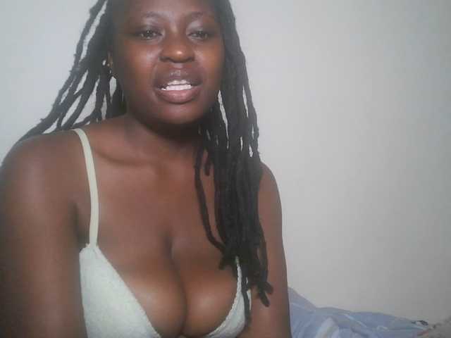 DiasyafterDark