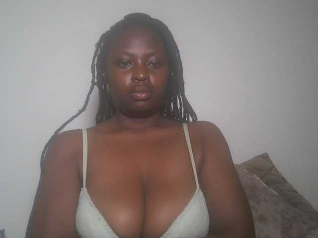DiasyafterDark