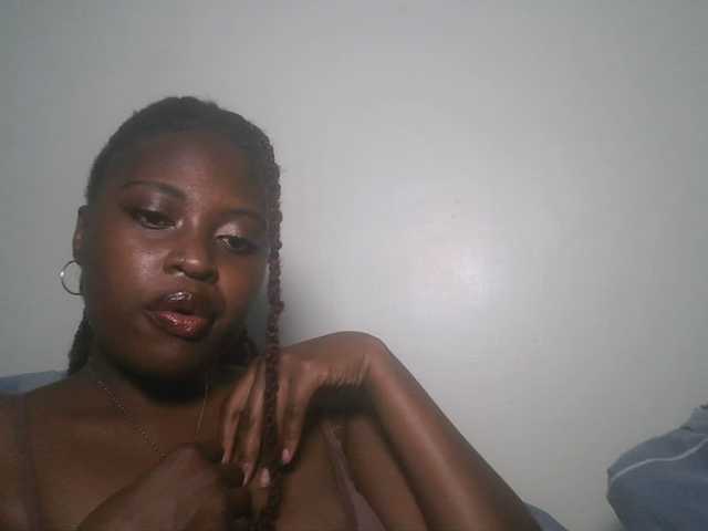 DiasyafterDark