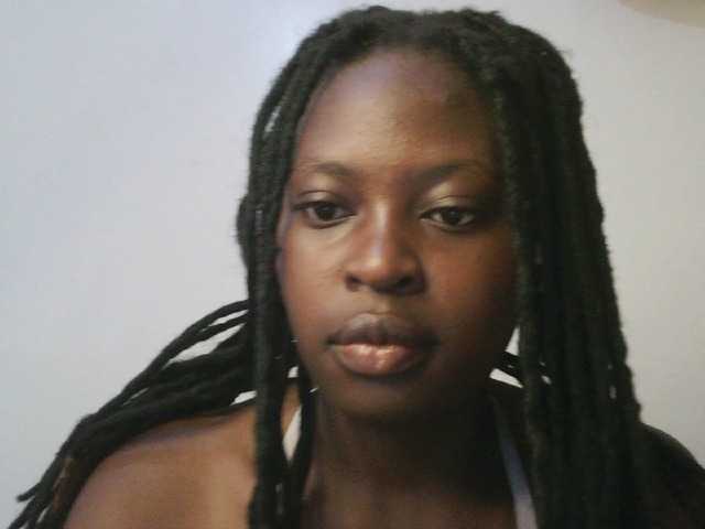 DaisyafterDark_ webcam