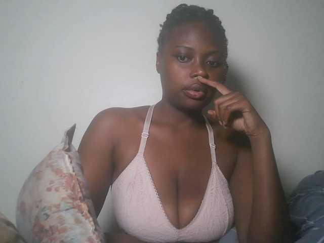 DiasyafterDark