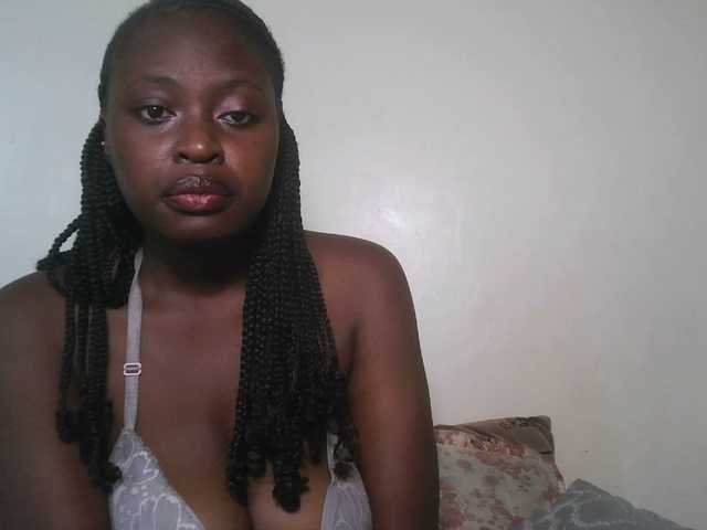 DiasyafterDark live webcam show