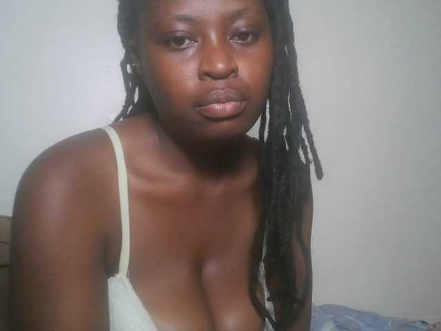 DiasyafterDark