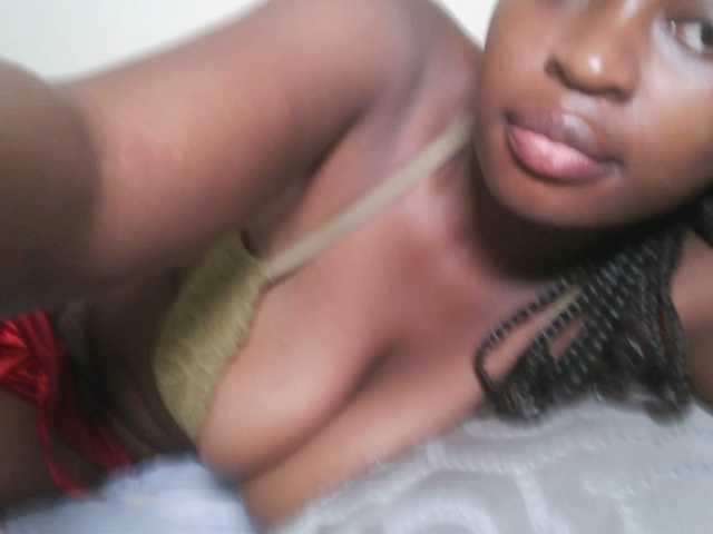 DiasyafterDark live webcam show