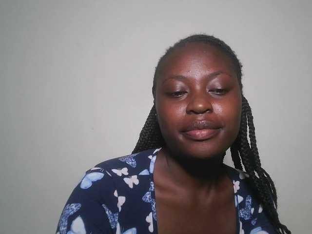 DiasyafterDark live cam on BongaCams