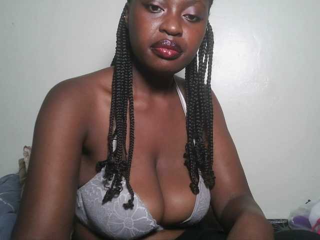 DiasyafterDark