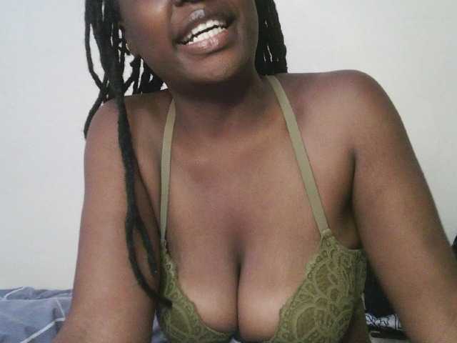 DiasyafterDark