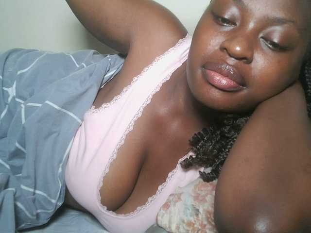 DiasyafterDark