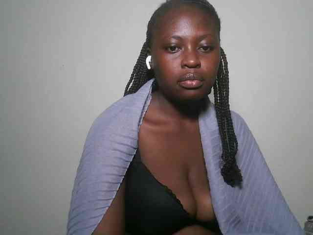 DaisyafterDark_ webcam