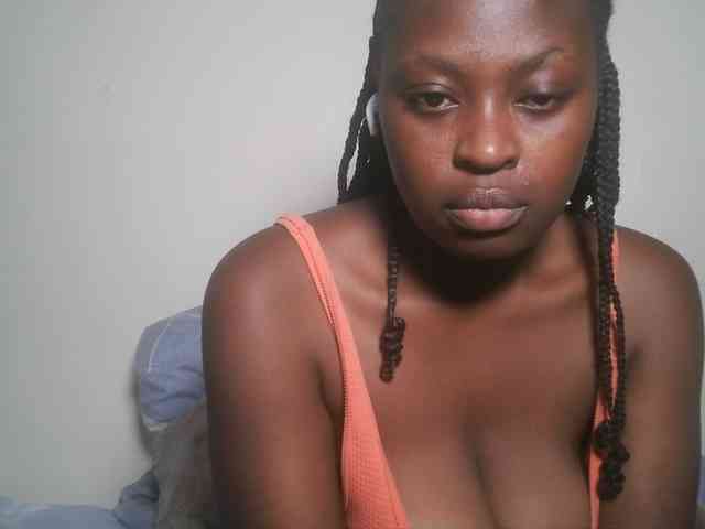DaisyafterDark_ webcam