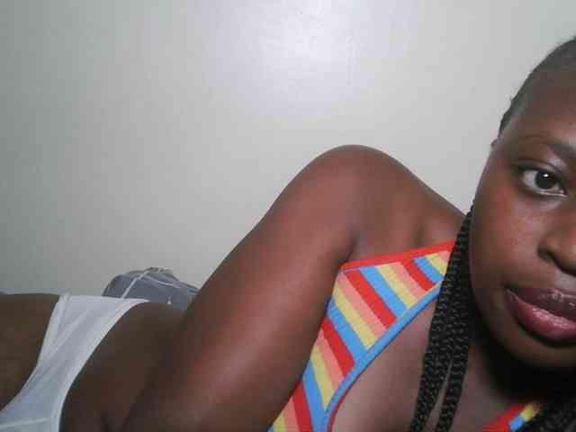 DaisyafterDark_ webcam
