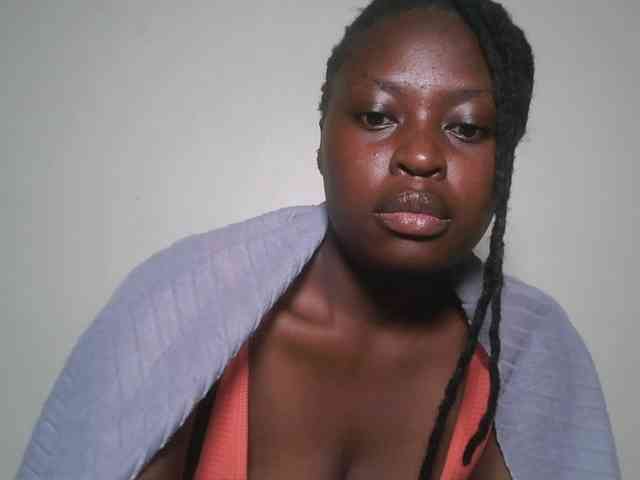 DaisyafterDark_ webcam