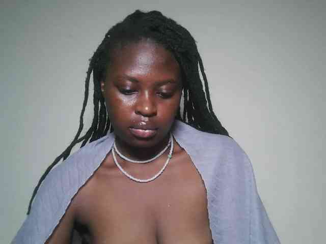 DaisyafterDark_ webcam