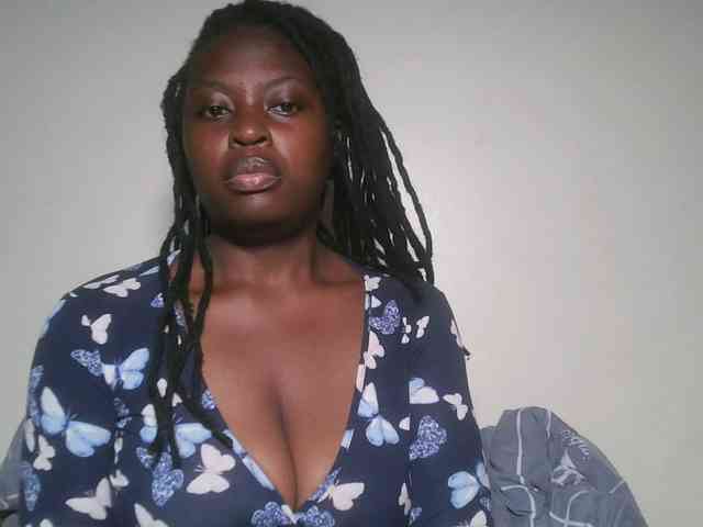 DaisyafterDark_ webcam