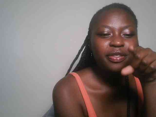DaisyafterDark_ webcam