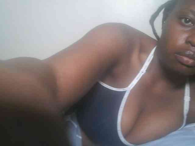 DaisyafterDark_ webcam