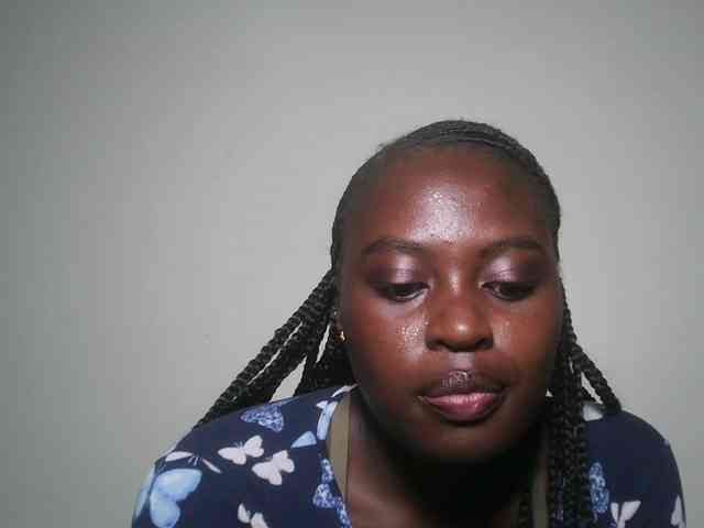 DaisyafterDark_ webcam