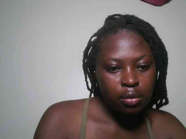 DaisyafterDark_ webcam