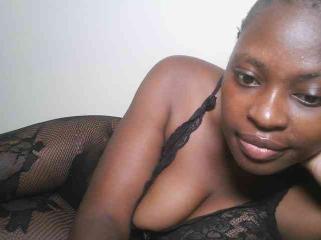 DaisyafterDark_ webcam