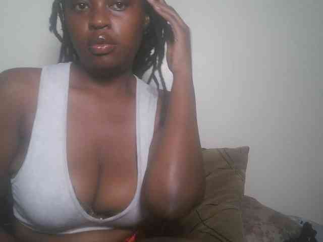 DaisyafterDark_ webcam