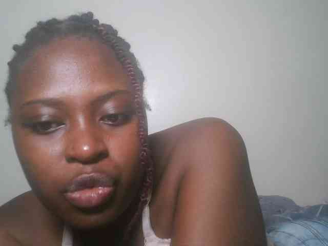 DaisyafterDark_ webcam