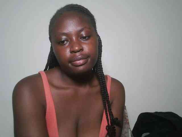 DaisyafterDark_ webcam