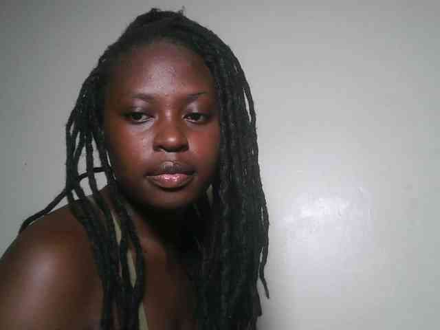 DaisyafterDark_ webcam