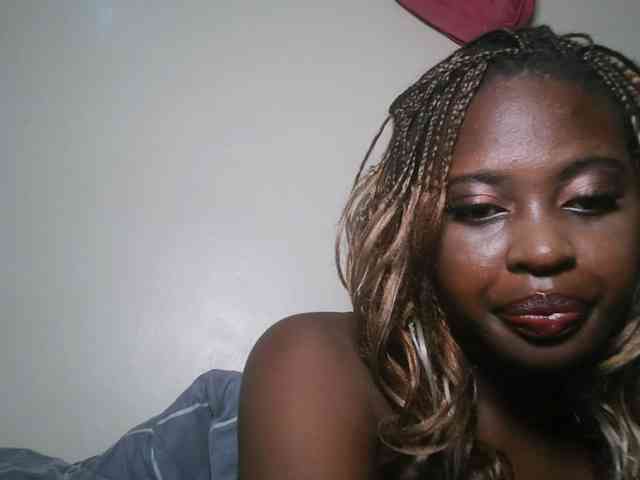 DaisyafterDark_ webcam