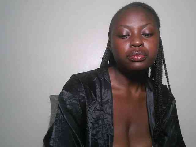 DaisyafterDark_ webcam