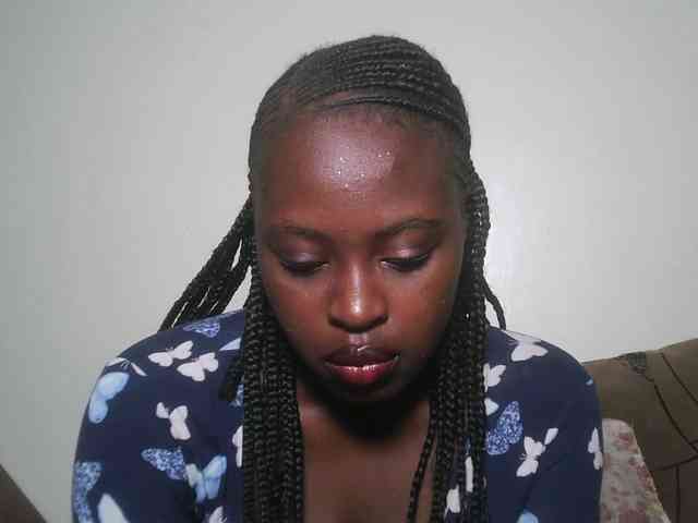 DaisyafterDark_ webcam