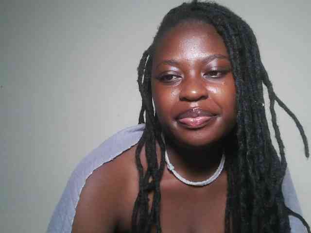 DaisyafterDark_ webcam